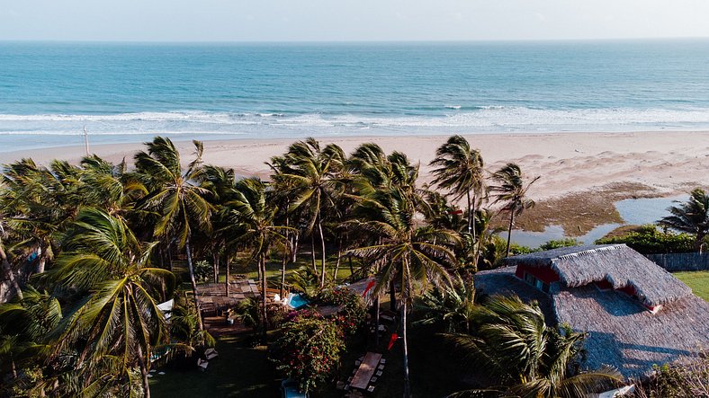 Vila pé na areia com vista incrível em Coqueiro