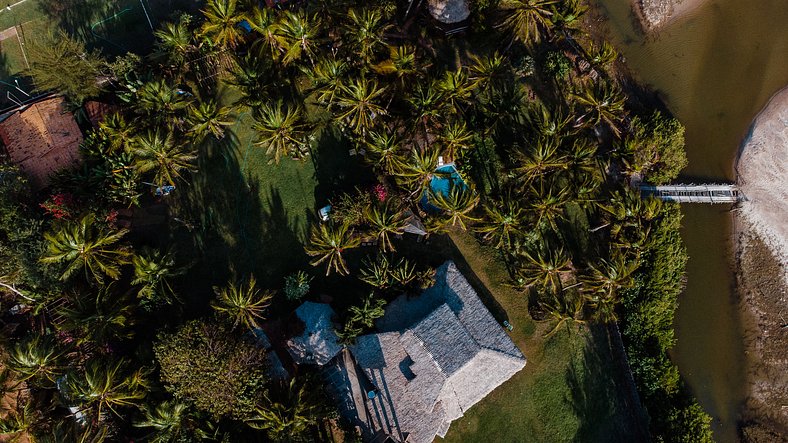 Vila pé na areia com vista incrível em Coqueiro