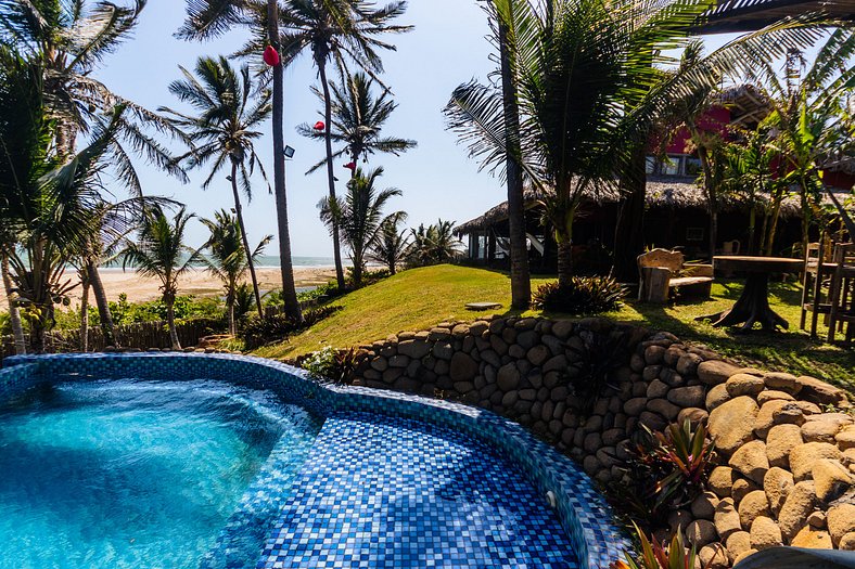 Vila pé na areia com vista incrível em Coqueiro